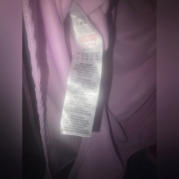 🍁🍂NWOT PRETTYLITTLETHING  20 Plus Lilac Mesh Sleeve Halter Neck Bodysuit - Picture 7 of 7